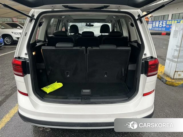 Volkswagen Touran L id 4213149 из Китая 11