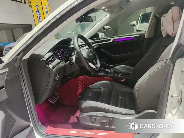 Volkswagen CC 2023 Белый из Китая, фото 4