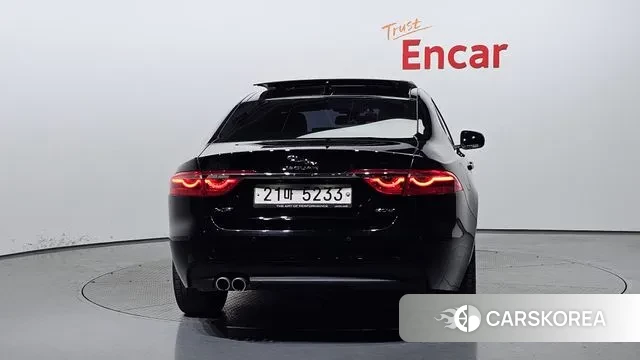 Jaguar XF (X260) id 3072146 из Кореи 14