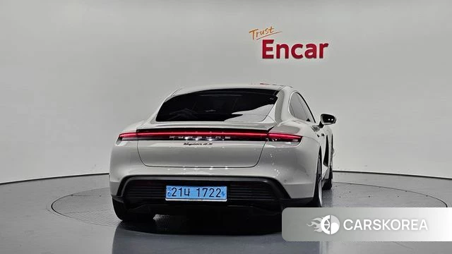Porsche Taycan id 4507591 из Кореи 33