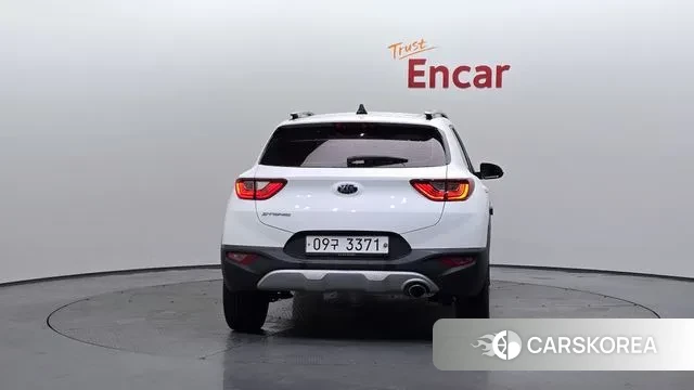 Kia Stonic id 3039334 из Кореи 14