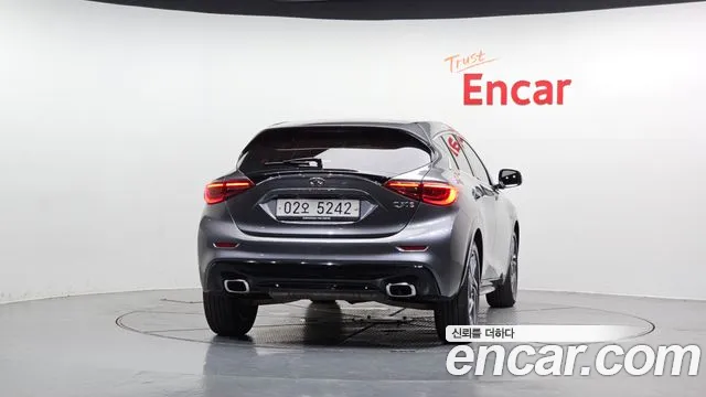 Infiniti Q30 id 2839830 из Кореи 14