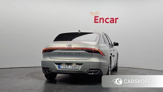 Hyundai The New Grandeur IG Hybrid id 4224814 из Кореи 26