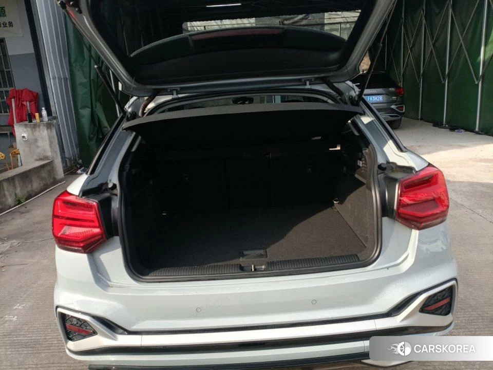 Audi Q2L 2021 Белый из Китая, фото 4