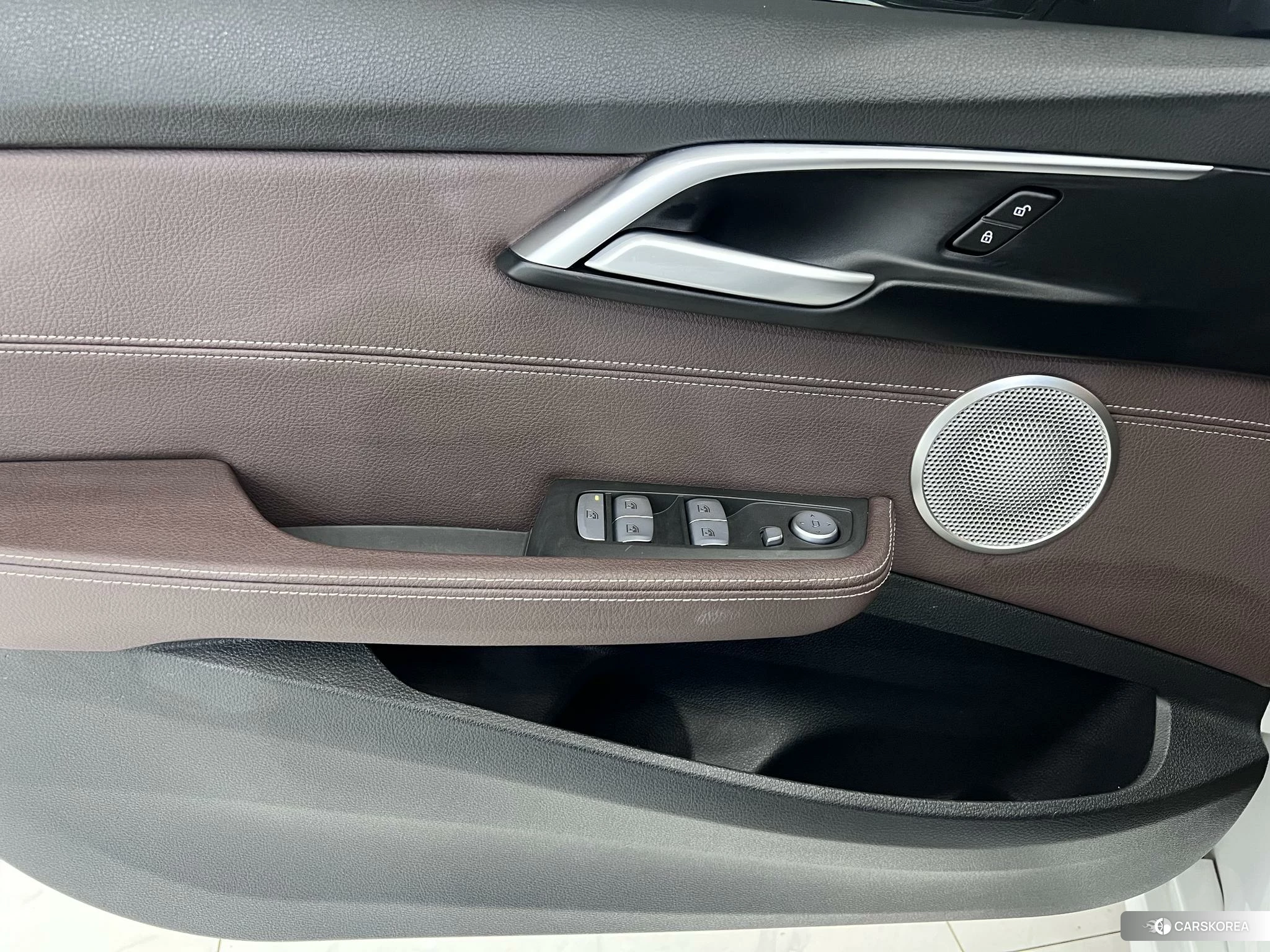 BMW 1 series id 4473285 из Китая 15