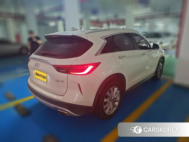 Infiniti QX50 2019 Белый из Китая, фото 4