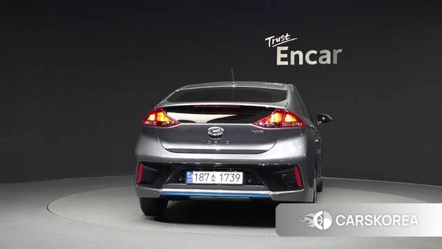 Hyundai Ionic Hybrid id 4521060 из Кореи 25