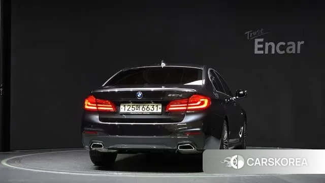 BMW 5 Series (G30) id 3008535 из Кореи 14