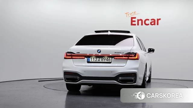 BMW 7 Series (G11) id 4501514 из Кореи 29