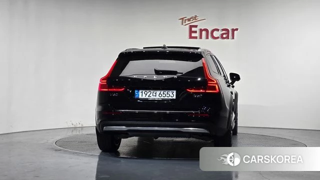 Volvo V60 Cross-Country 2nd Generation id 4395402 из Кореи 28