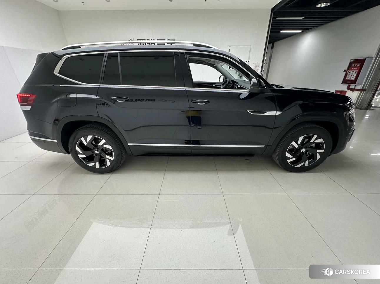 Volkswagen Tourang id 4420313 из Китая 12