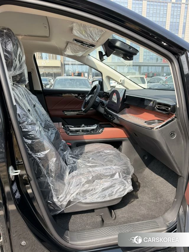 GAC Trumpchi Trumpchi E8 PHEV id 3920187 из Китая 10