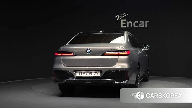 BMW 7 Series (G70) id 4665636 из Кореи 30
