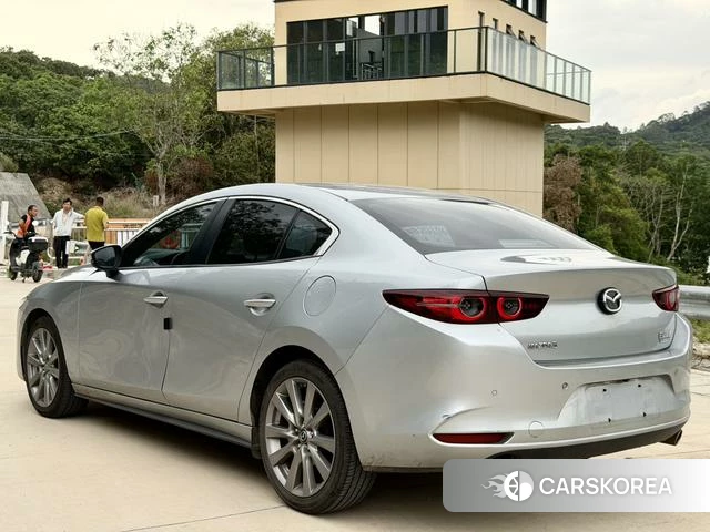 Mazda 3 Angkesaila 2021 Серебристо-серый из Китая, фото 4