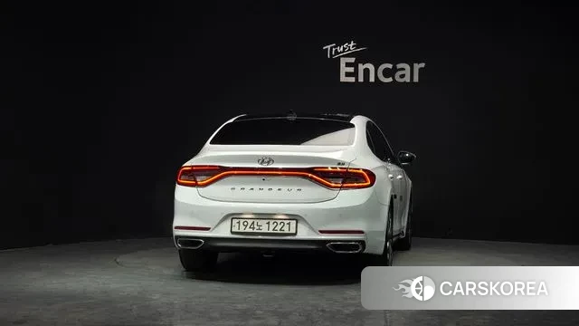 Hyundai Grandeur IG id 3742488 из Кореи 14