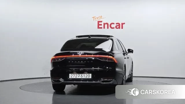 Hyundai The New Grandeur IG id 3354574 из Кореи 14