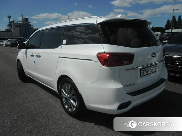Kia The New Carnival id 4694147 из Кореи 14