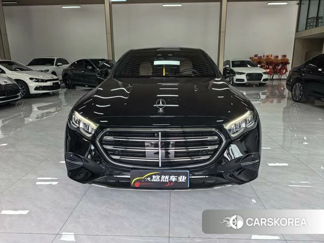 Mercedes-Benz E-class 2024 Черный из Китая, фото 5