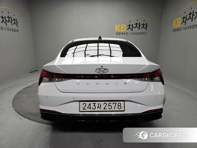 Hyundai Avante (CN7) id 3669530 из Кореи 8