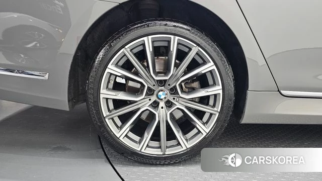 BMW 7 Series (G11) id 4775233 из Кореи 25