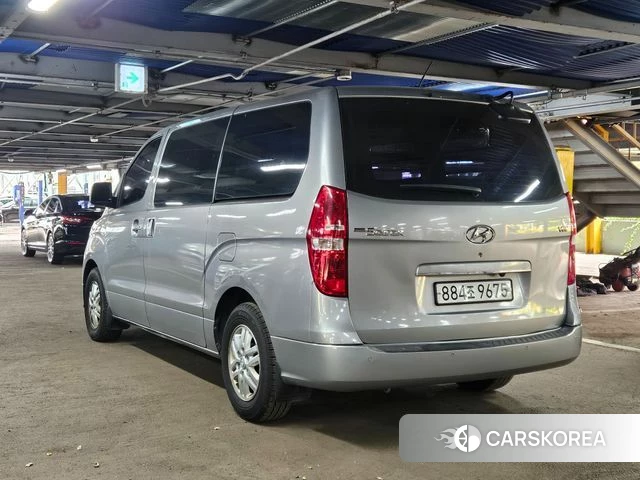 Hyundai The New Grand Starex id 4703328 из Кореи 14