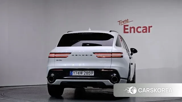 Genesis GV70 id 3462995 из Кореи 14