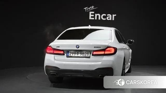 BMW 5 Series (G30) id 3479292 из Кореи 14