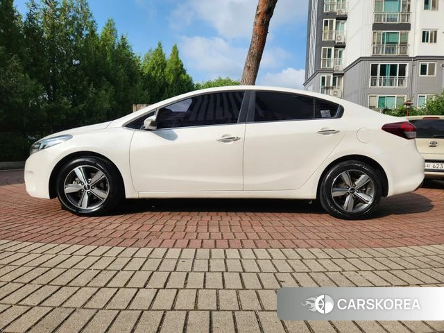 Kia The New K3 id 4546971 из Кореи 14