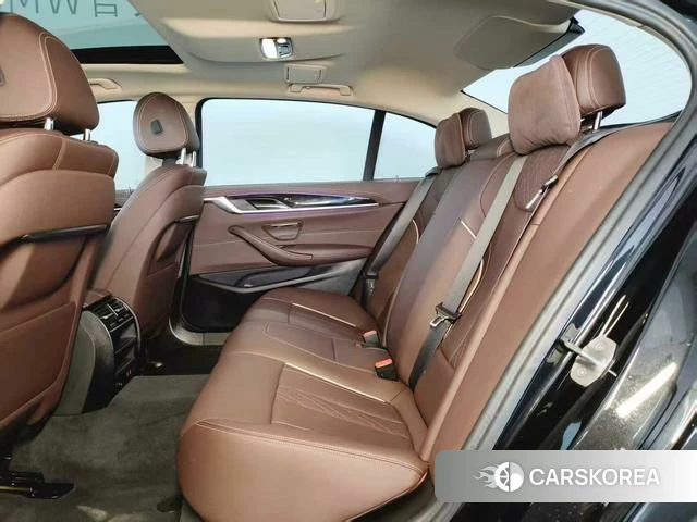 BMW 5 series 2024 Черный из Китая, фото 6
