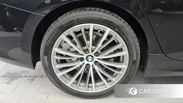 BMW 3 Series (G20) id 3892969 из Кореи 14