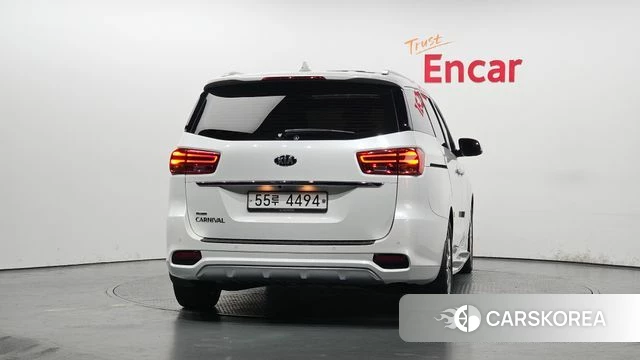 Kia The New Carnival id 3873864 из Кореи 14