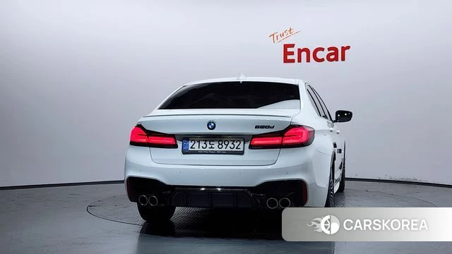 BMW 5 Series (G30) id 4581618 из Кореи 29