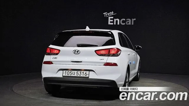 Hyundai i30 (PD) id 2876910 из Кореи 14