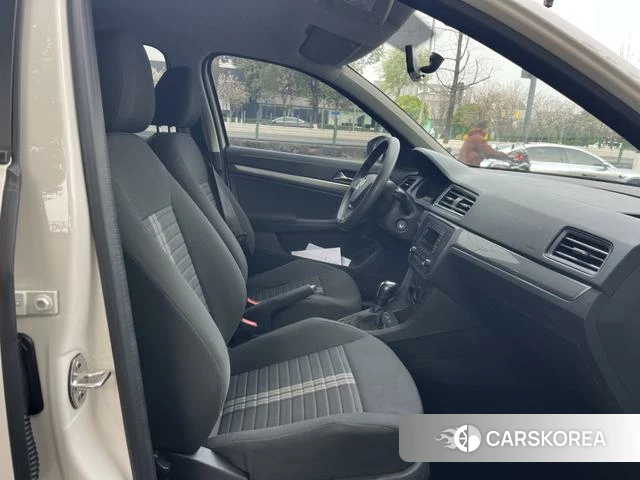 Volkswagen Lavida 2022 Белый из Китая, фото 6