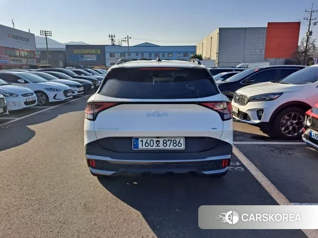 Kia Sportage 5th Generation Hybrid 2021 Белый из Кореи, фото 6