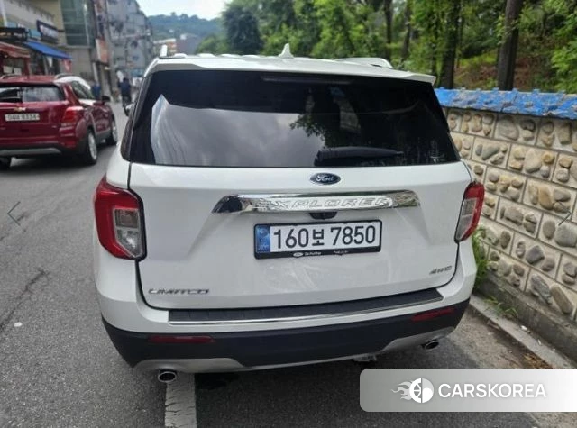 Ford Explorer 6th Generation 2021 Белый из Кореи, фото 4