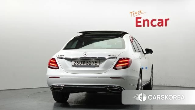 Mercedes-Benz E-Class W213 id 4294690 из Кореи 27