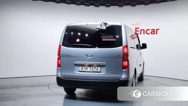 Hyundai The New Grand Starex id 3676766 из Кореи 14