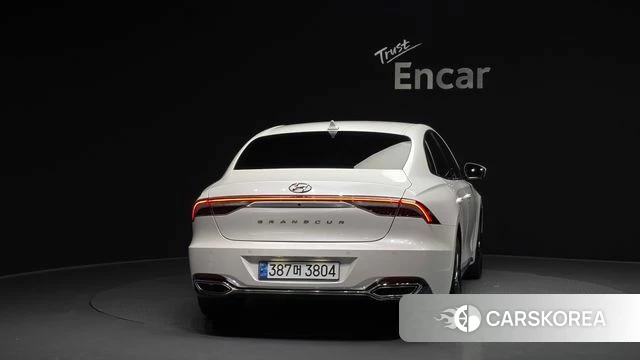 Hyundai The New Grandeur IG id 3859446 из Кореи 14