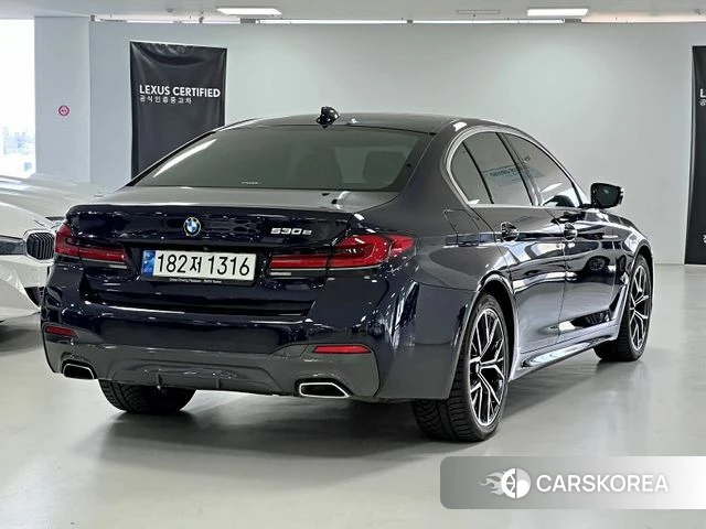 BMW 5 Series (G30) id 3892790 из Кореи 14