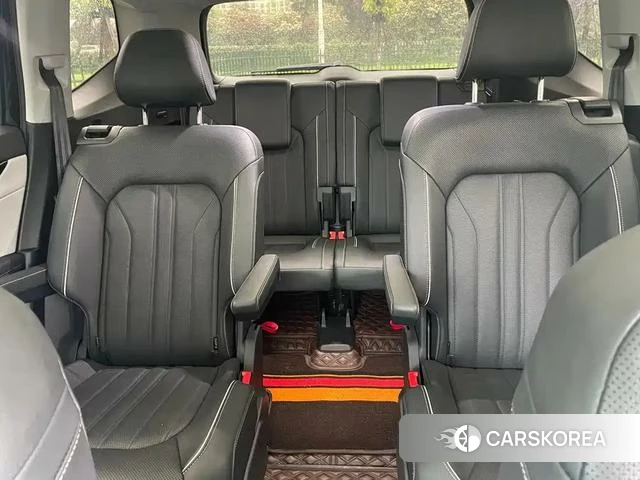 Volkswagen Tourang id 4321348 из Китая 7