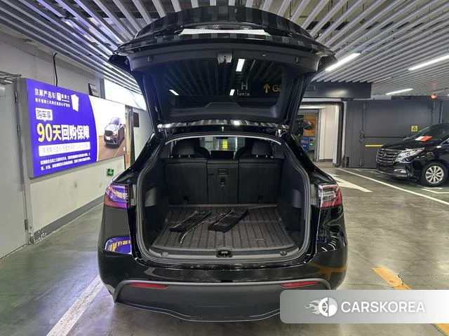 Tesla Model Y id 4026783 из Китая 10