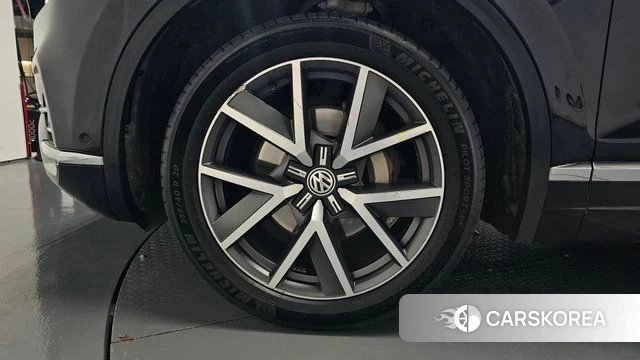 Volkswagen Touareg 3rd generation id 4794317 из Кореи 30