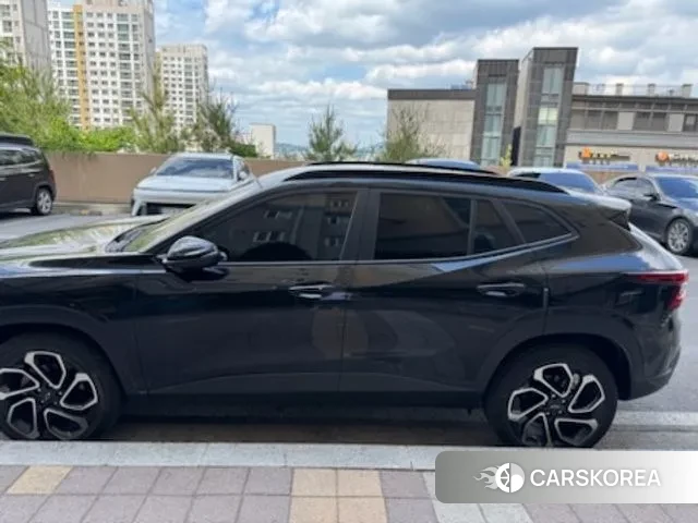 Chevrolet (GM Daewoo) Trax Crossover 2023 Черный из Кореи, фото 4