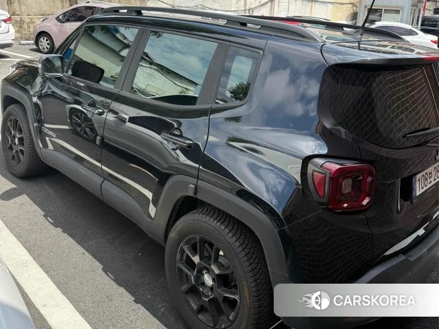 Jeep Renegade 2021 Черный из Кореи, фото 4