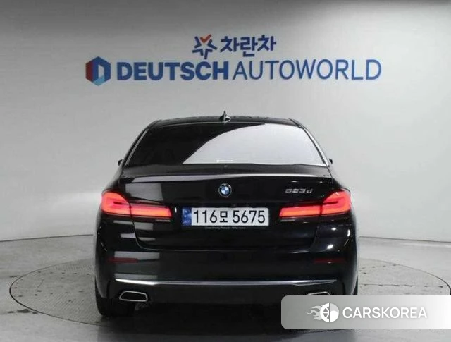 BMW 5 Series (G30) id 4566646 из Кореи 14
