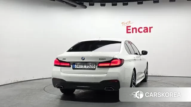 BMW 5 Series (G30) id 3649425 из Кореи 14