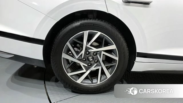 Hyundai Grandeur Hybrid (GN7) id 4185772 из Кореи 26