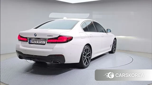 BMW 5 Series (G30) id 3550677 из Кореи 14