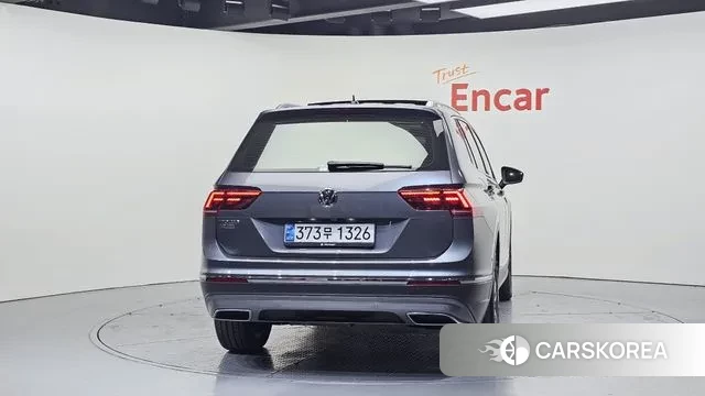 Volkswagen Tiguan Allspace id 3778213 из Кореи 14